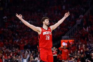 PP电子官方-拉金谈国家队队友申京：他有点像约基奇 能带领我们拿欧锦赛奖牌